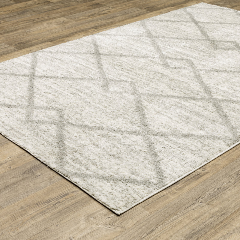 Performance Geometric Indoor Rug, Rectangle 7'10" x 10'10"