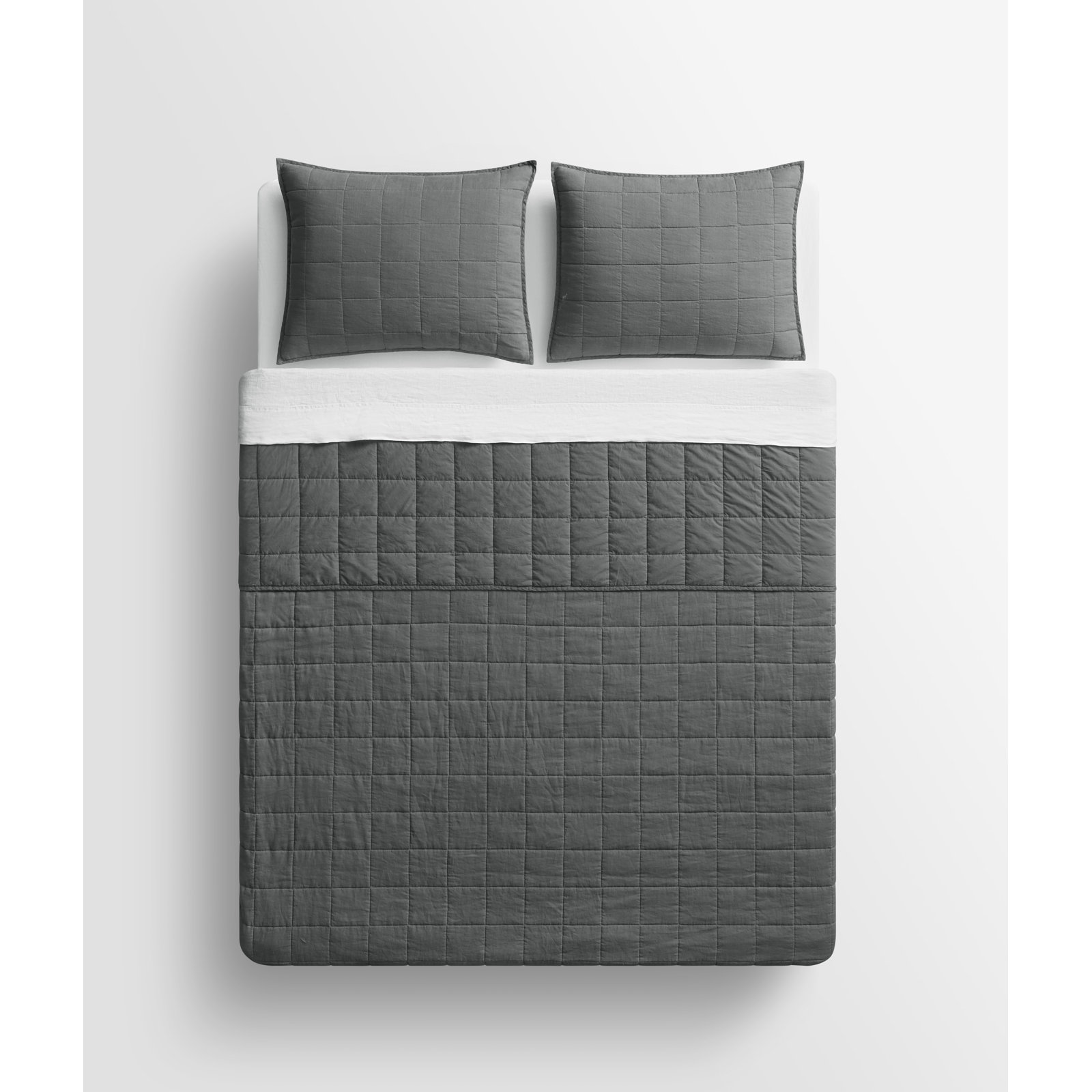 Ester Percale Quilt Set, Charcoal, King Quilt + 2 King Shams