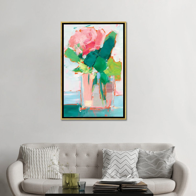 «Cut Flowers II» par Ethan Harper - reproduction d'art, H 48 po x l 32 po x P 1,5 po, Pas de tapis, Toile encadrée d'or