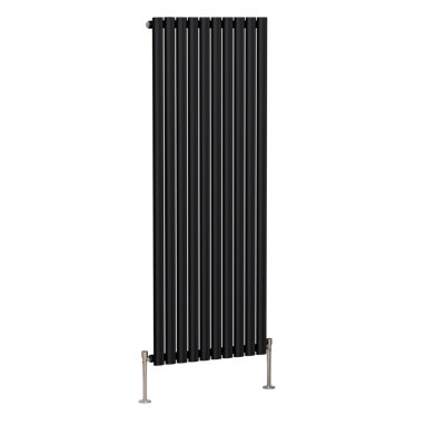 Shoshana Vertical Oval Panel Radiator