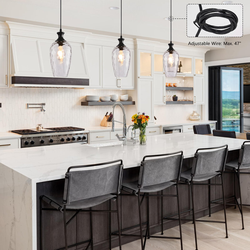 Luminaire suspendu en verre pour îlot de cuisine, ensemble de 2 luminaires suspendus noirs à 1 lumière avec verre transparent soufflé à la main, luminaire suspendu Farmhouse Modern