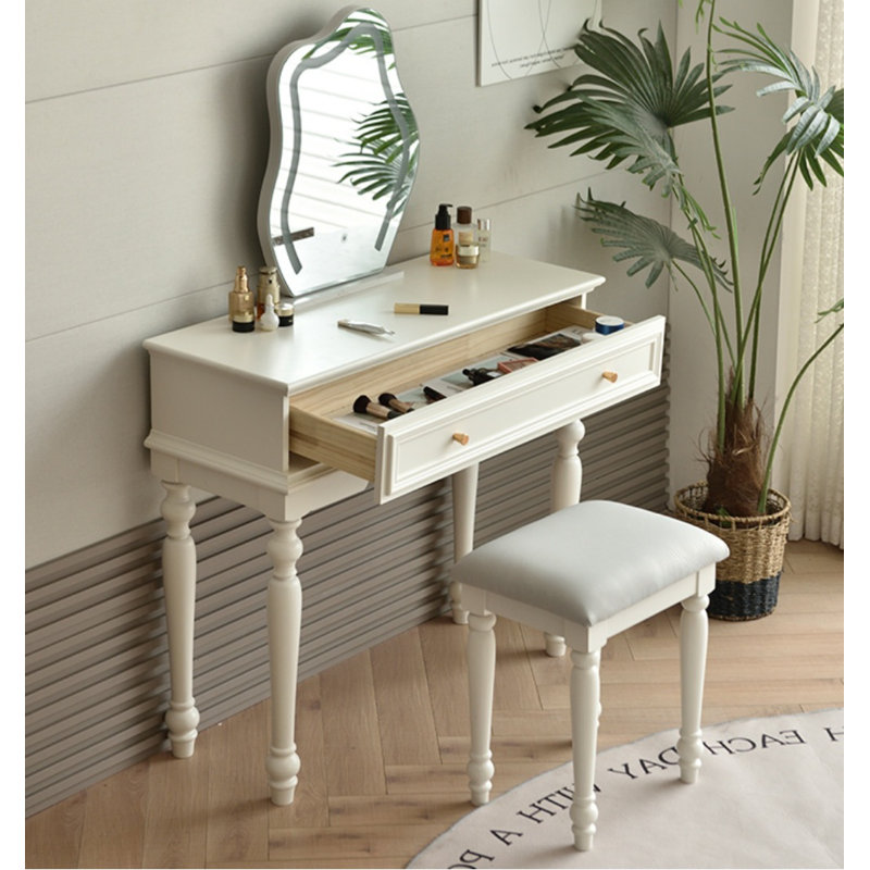 Commode simple en bois massif