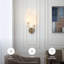 Applique murale en laiton à 3 lumières DEL VidaLite Alina, lampe de style moderne et contemporain, abat-jour en cristal, effet sable texturé, 2 700 K
