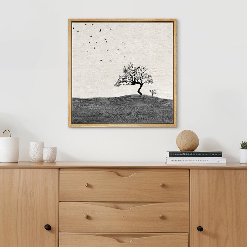Oiseaux qui volent au-dessus de Grey Hill avec arbres, WildLife, art moderne rustique, détente / calme, impression sur toile
