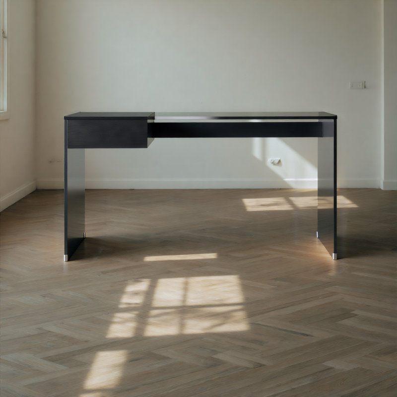 Bureau d'écriture moderne en verre noir avec tiroir caché et élégant table d'étude en verre trempé pour le bureau à domicile ou la chambre à coucher