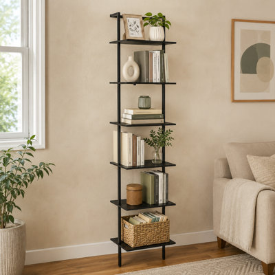Étagère murale à 6 niveaux avec échelle en métal noire de 77 pouces avec cadre en métal, grand support de rangement ouvert en bois pour le bureau à domicile, la chambre à coucher ou le salon