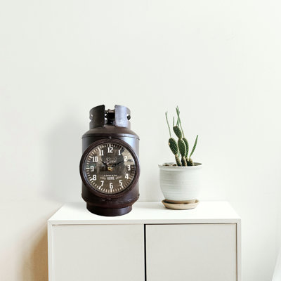 Analog Metal Battery Tabletop Clock Brown