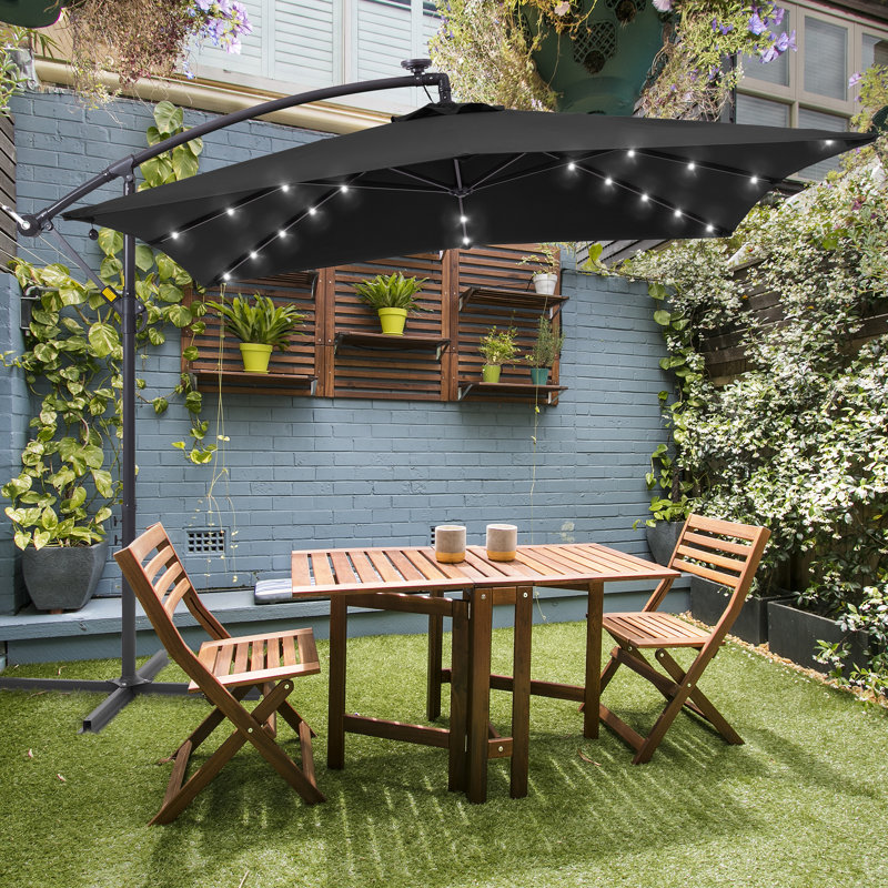 Parasol de patio en porte-à-faux décalé à DEL de 8,2 pi Dannii-Leigh, Noir