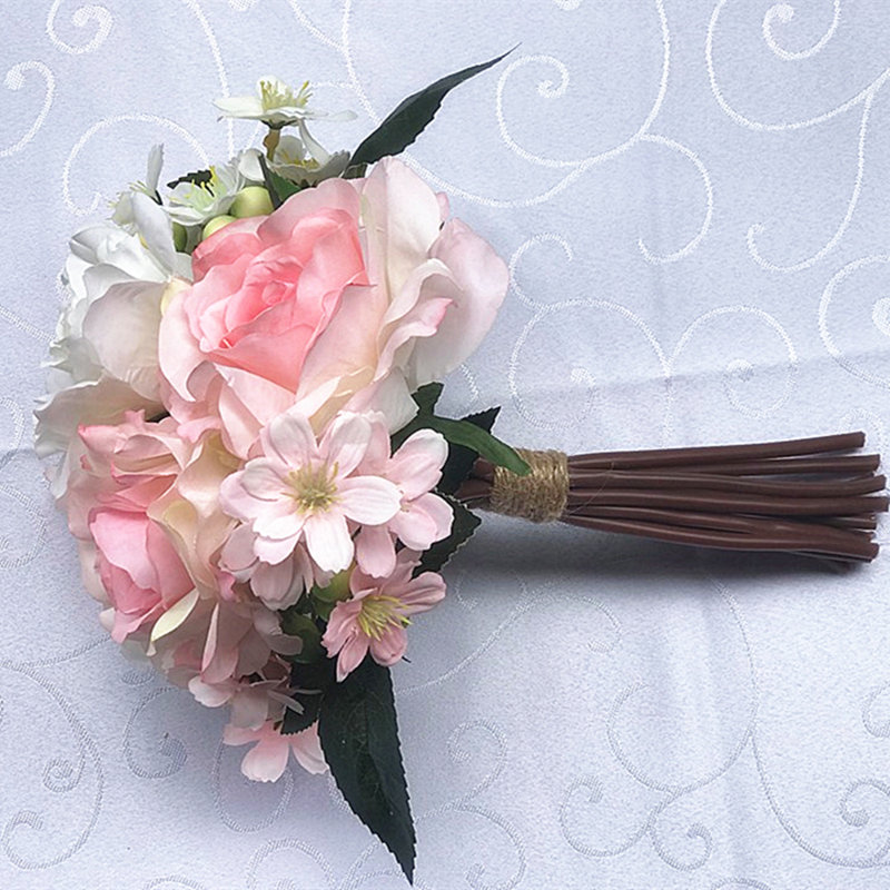 Bouquet de fleurs artificielles, Non