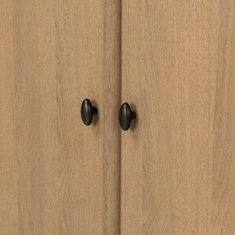 Analisa Armoire