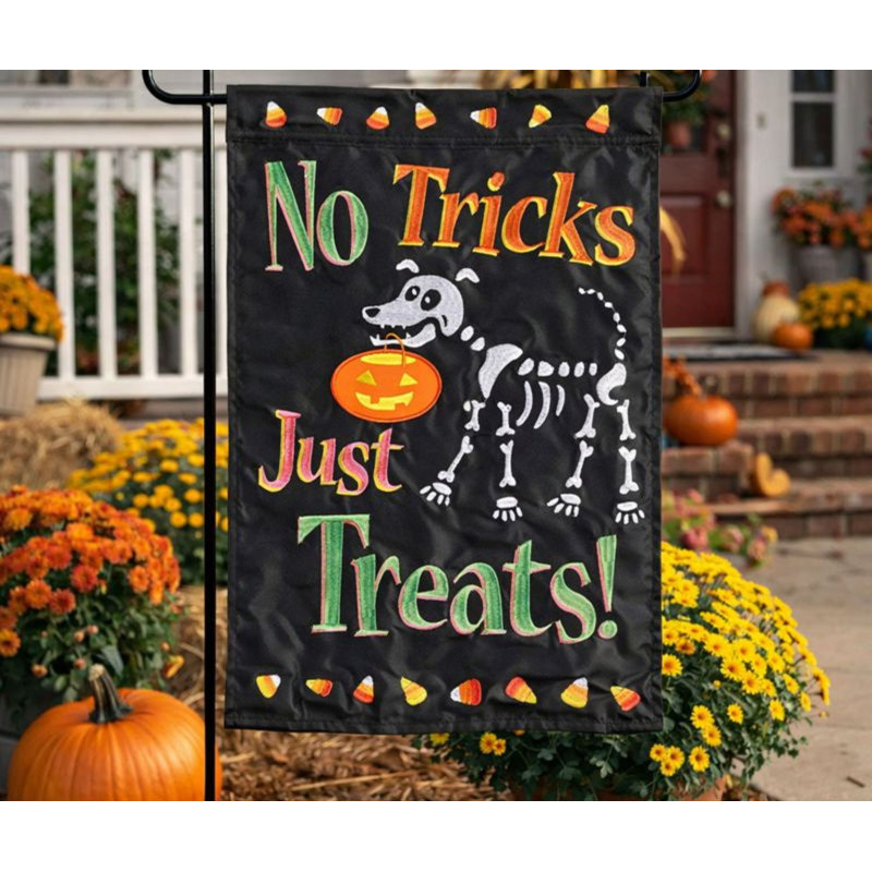 Drapeau de jardin No Tricks Just Treats