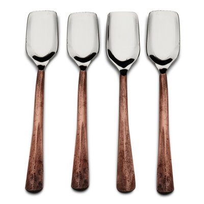 Ahrianna Stilton Scoop