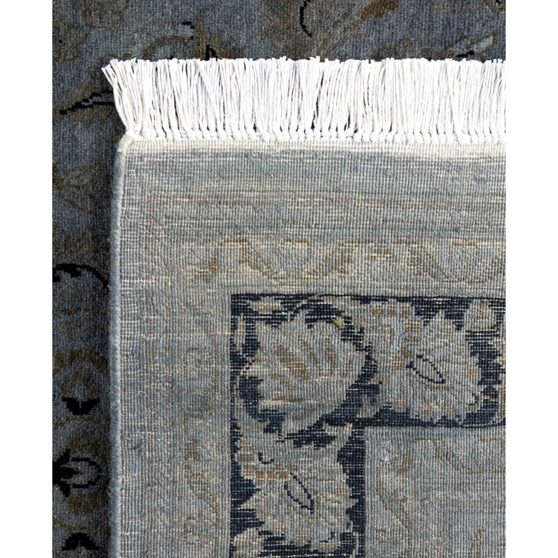 Tapis unique en laine 4 pi 1 po x 6 pi 2 po gris Huckstep