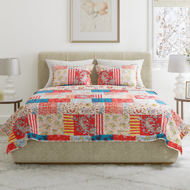 Lavish Home 3-Piece Quilt Set Queen Size - Mallory Classic Patchwork Full/Queen Size Quilt with 2 Bed Pillow Shams - Machine Washable Lightweight Bedding (Multicolor)