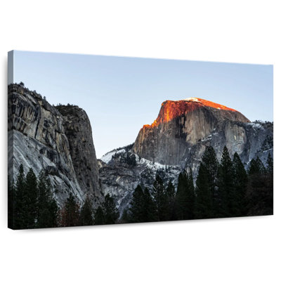 Alvord Sunset At Yosemite