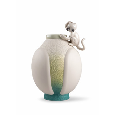 Handmade Porcelain Table Vase