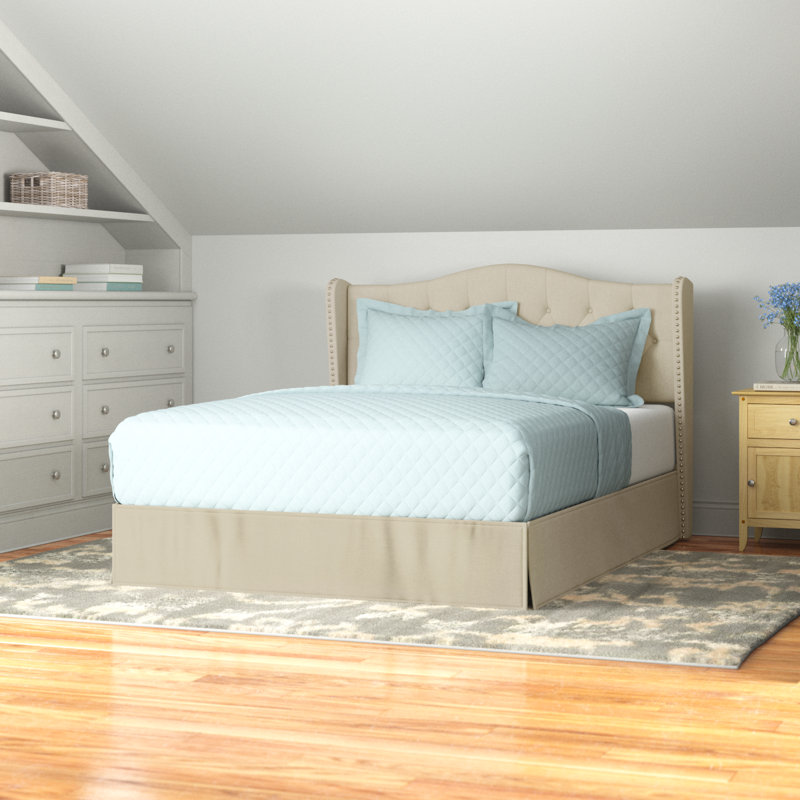 Lit plateforme tapissier Knott Riley, Grand, Beige