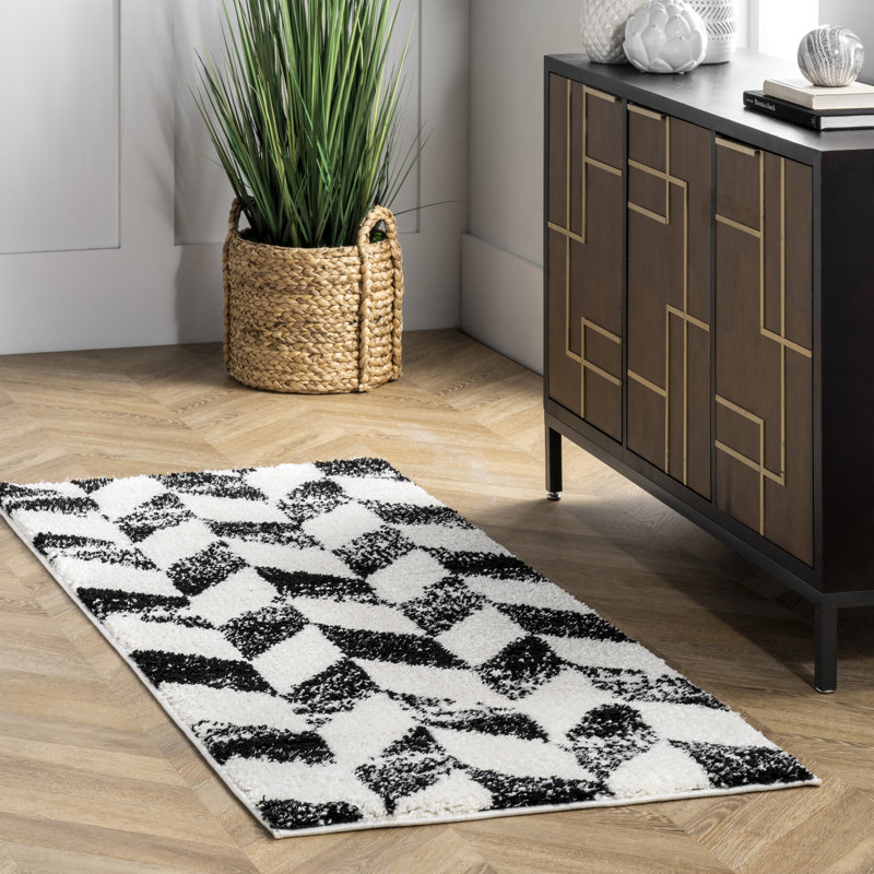 Tapis noir et blanc à motif géométrique, Rectangle 2 pi 6 po x 6 pi