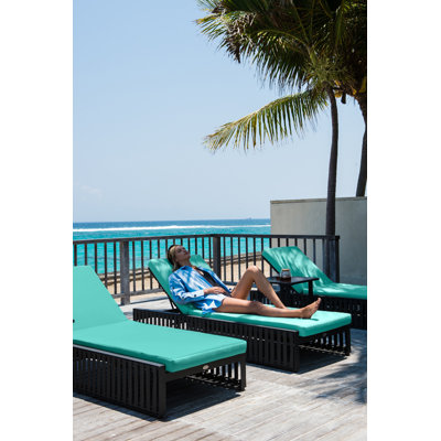 Horizon Outdoor 3 - Piece Conversation Set