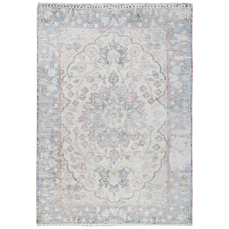 Tapis oriental mat 2 po x 2 po 9 po ivoire en persan vieilli Kerman