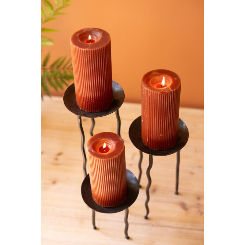  Ensemble de 3 chandeliers en métal rustique à motif de pieds ondulés H 13 po, 24" H x 5" W x 5" D, 2