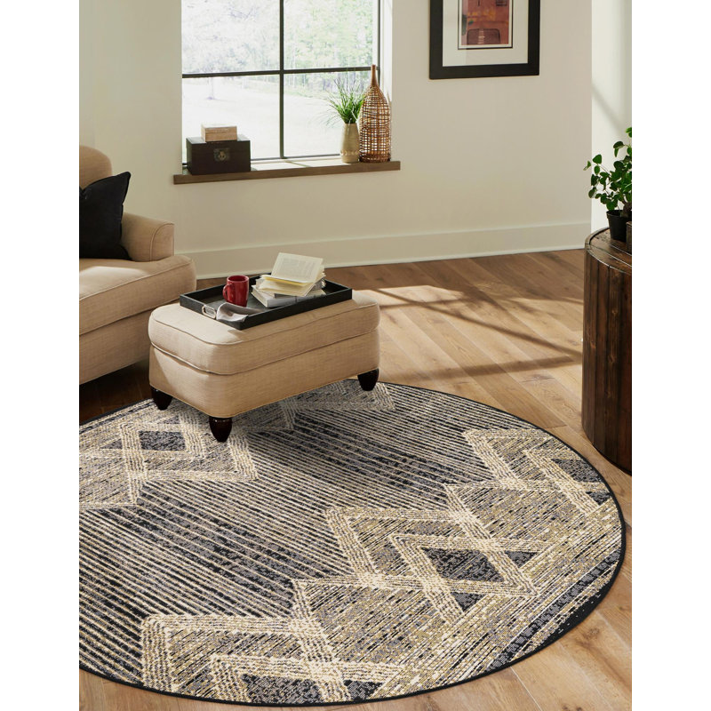 Keazia Indoor/Outdoor Area Rug, Round 7'10"