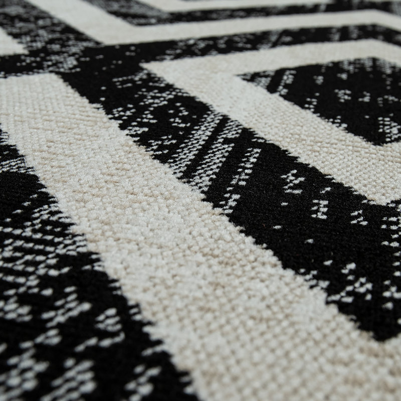 Middleham Geometric Indoor / Outdoor Area Rug, Round 160cm