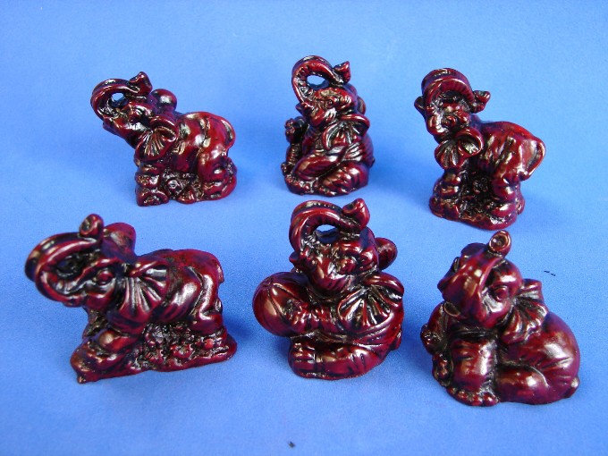 Animals Figurines & Sculptures