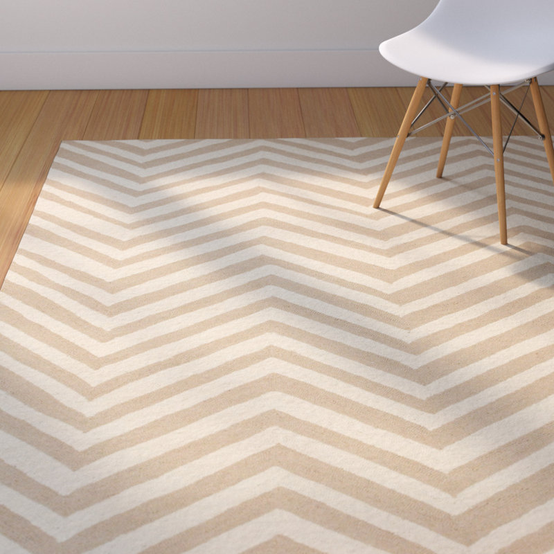 Wolfenbarger Wool Chevron Indoor Rug, Rectangle 6' x 9'