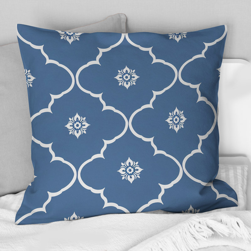 Coussin décoratif quadrilobe bleu et blanc, H 18 po x l 18 po