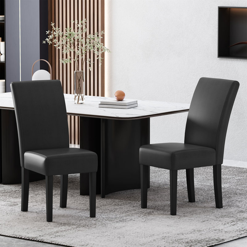 Chaise de salle à manger