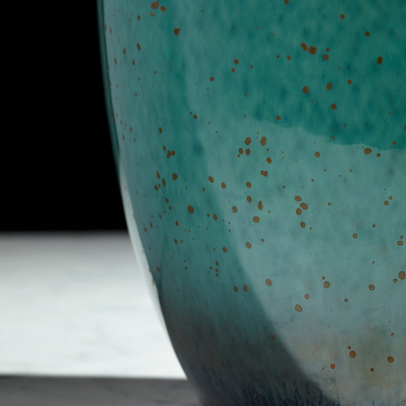 Native Gloss Ceramic / Porcelain Table Vase