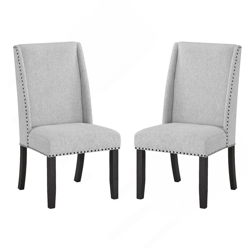 Ensemble de chaises élégantes et confortables pour une expérience culinaire élégante