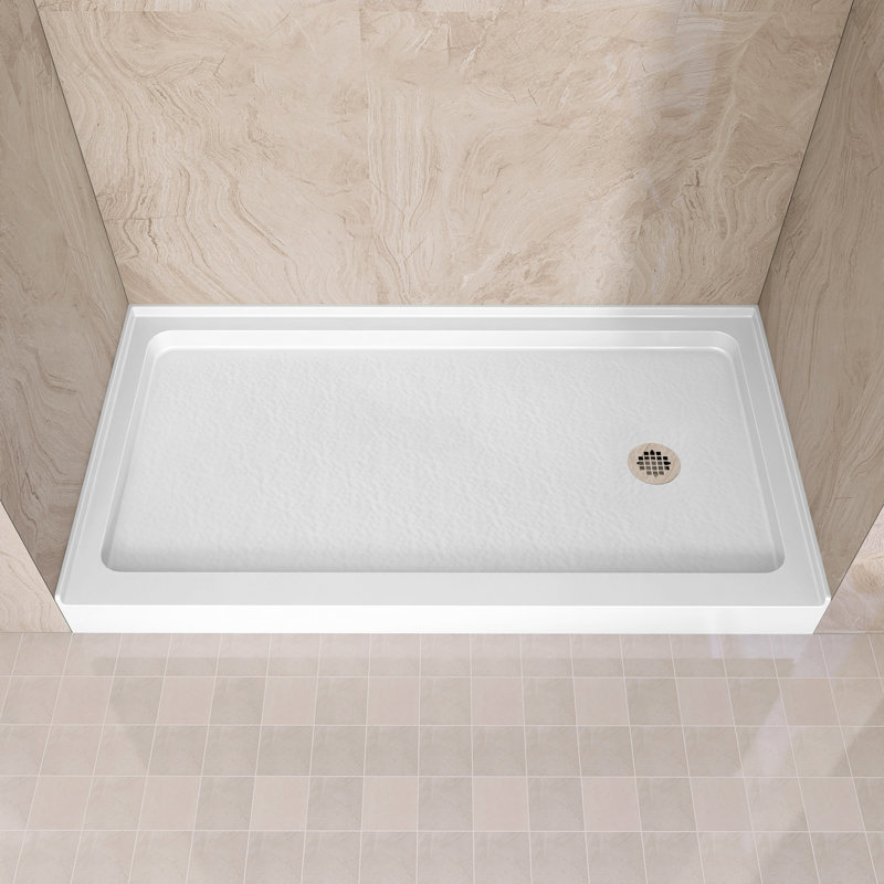 32 po P x 60 po X P 5 1/2 po Base de douche à seuil simple H Drain, Droite