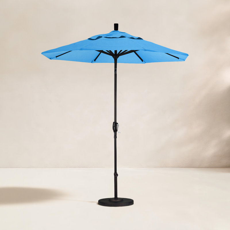 Parasol de marché 7,5', Sunbrella®, Noir, Toile toile Sunbrella® bleu ciel