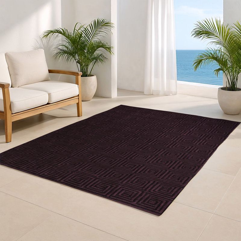 Trellis Black Indoor and Outdoor Area Rug, Rectangle 2' x 3'