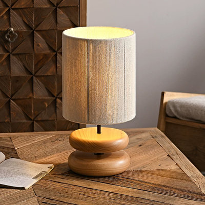 Petite lampe de table moderne en bois massif et métal avec abat-jour en coton Burlywood pour le salon de la chambre à coucher, ampoule incluse