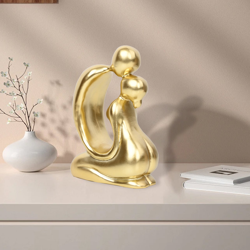 Sculpture moderne moderne avec petit couple, Doré
