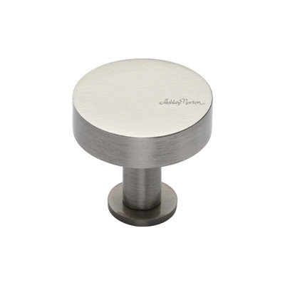 1 1/4" Diameter Round Knob