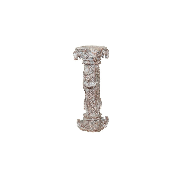Figurines & Sculptures