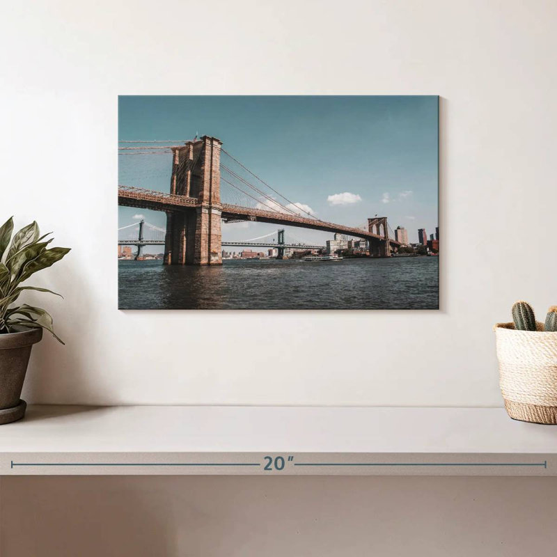 Lilie Brooklyn Bridge à East River, H 8 po x l 12 po