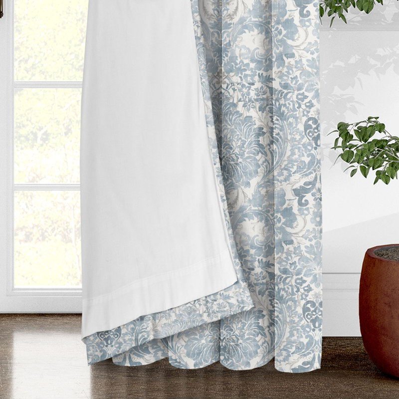 Savannah, 50" W x 96" L, Cornflower
