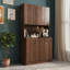 70,87 "de hauteur avec garde-robe et armoire de cuisine, avec 6 portes, 1 tablette ouverte et 1 tiroir pour la chambre à coucher, noyer