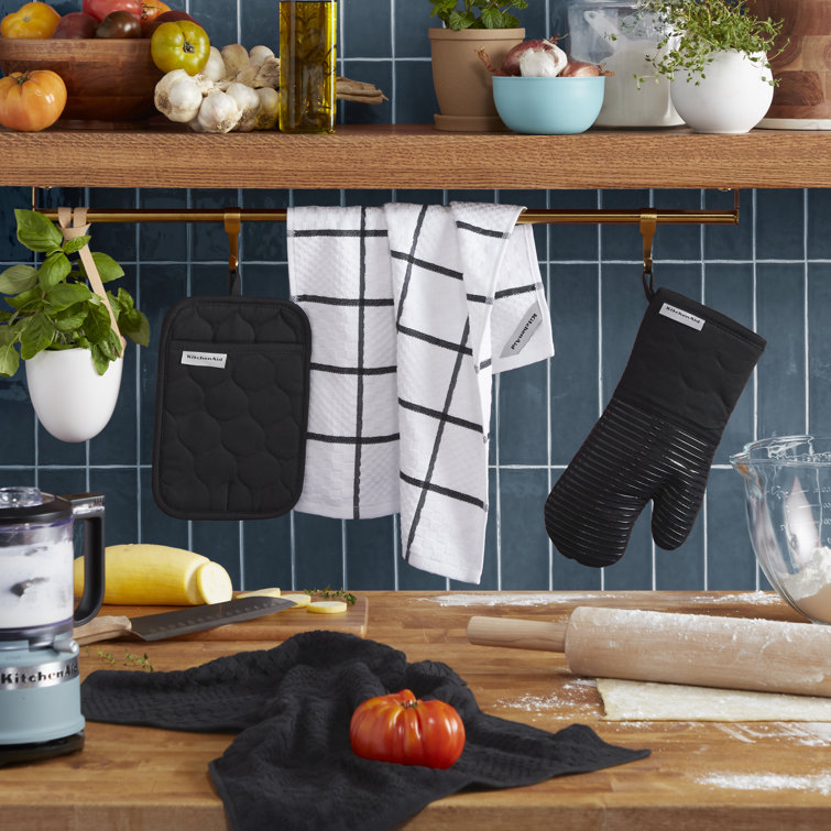 KitchenAid Onion Quilt Kitchen Towel, Oven Mitt & Potholder Set 4