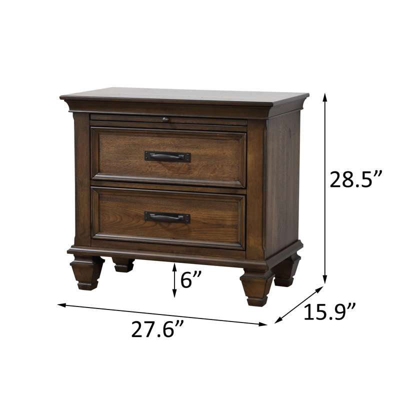Ensemble de chambre à coucher Doonfin en chêne beige et bruni, Quatre pièces : lit, table de chevet, commode et