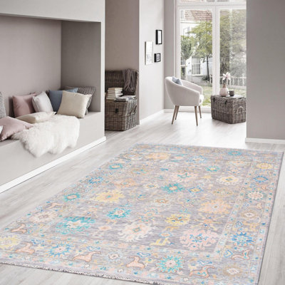 Wool and Cotton Oriental Indoor Rug