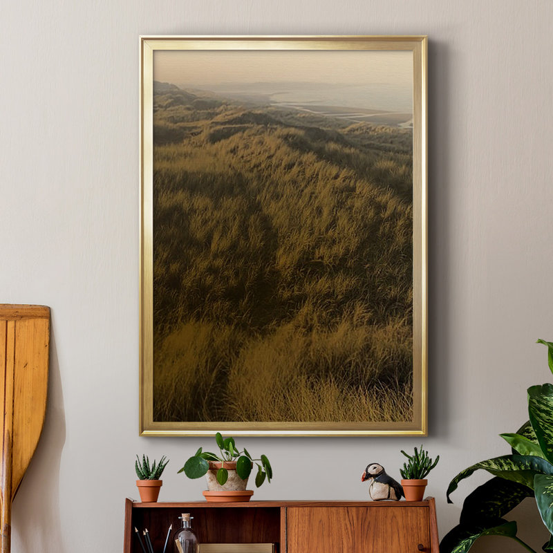 Golden Fog II, reproduction encadrée de qualité supérieure - prête à être accrochée, Or, H 42,5 po x l 30,5 po x P 1 po
