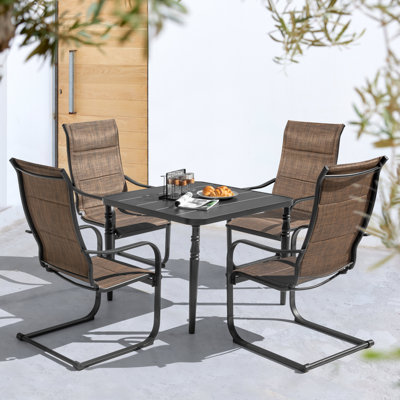 Ensemble de salle à manger de patio en polyester enduit de PVC 5 pièces, pieds de chaise à ressort en C et trou pour parasol