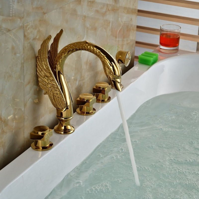 Valve de douche en chrome poli avec fonction anti-brûlure et fabrication durable