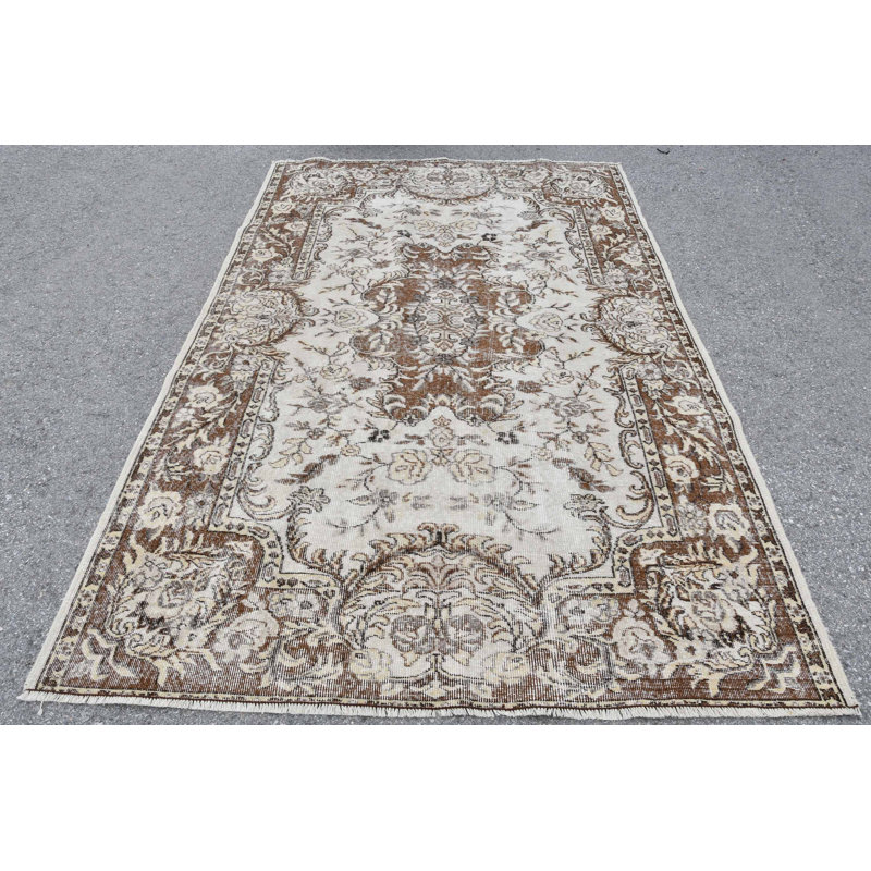 Tapis turc rétro vintage en laine turque offrant un design unique pour la décoration intérieure sur de grandes surfaces brun / beige